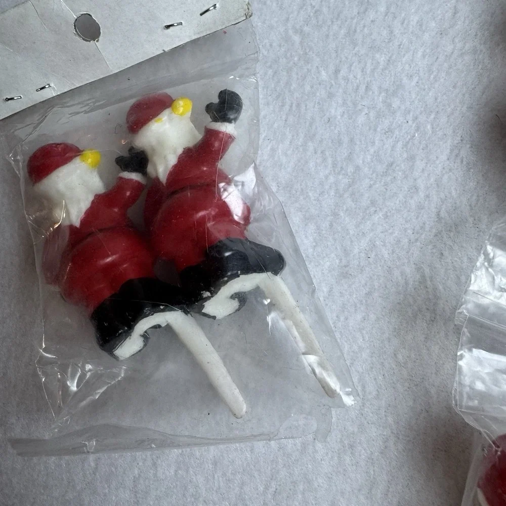 Vintage Lot Of 12 Santa Clause Cupcake Picks Toppers Red Plastic Christmas Decor